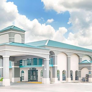 Super 8 By Wyndham Murfreesboro